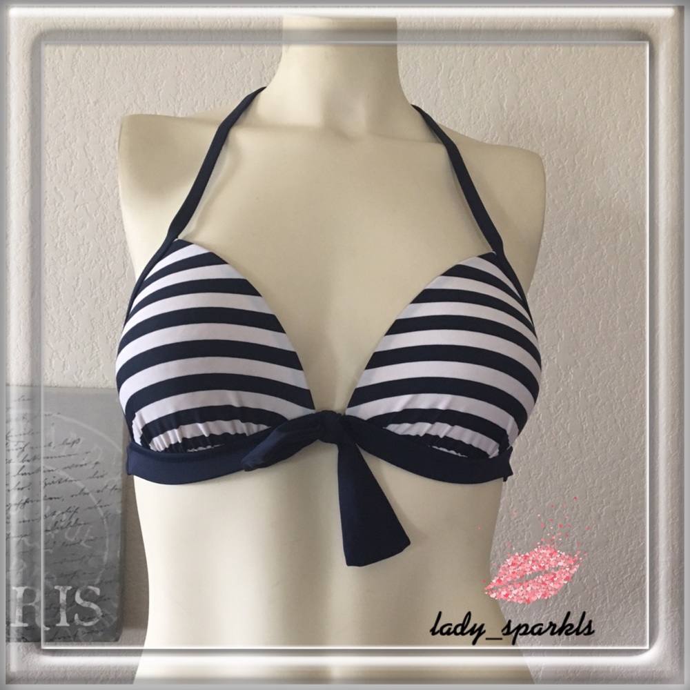 💎Aerie Striped  Bikini Top Size Medium